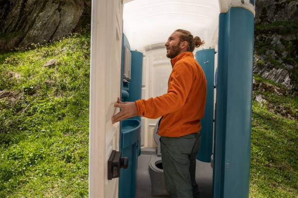 Best Porta potty rental near me  in Emory, VA